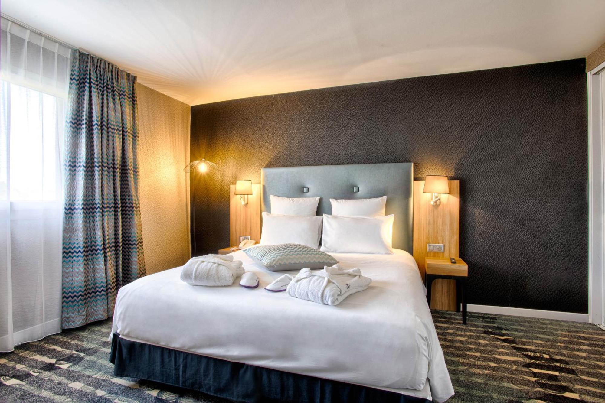 Mercure Cabourg Hotel & Spa Exterior foto